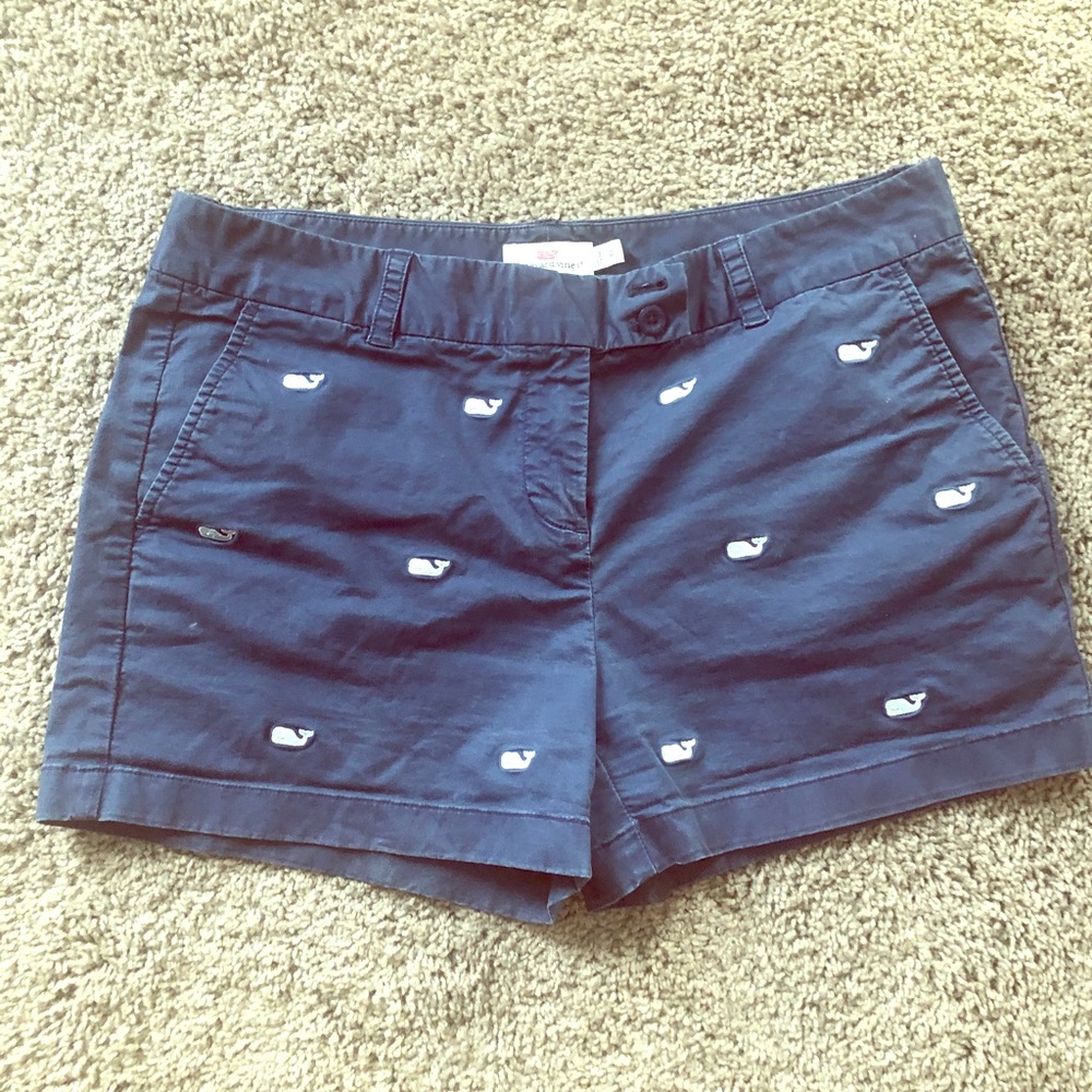 Vineyard Vines shorts